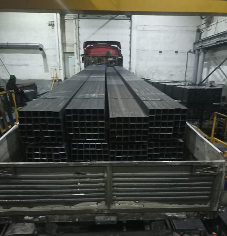 Погрузка готовой продукции с производства ООО «БТЗ» - Фотография 4